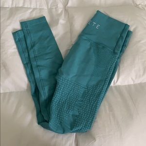 Alphalete Halo Leggings